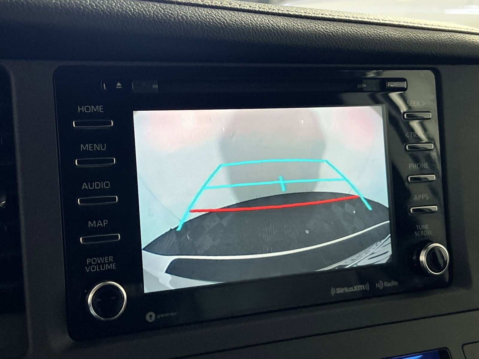 Used 2018 Toyota Sienna SE Premium image 15