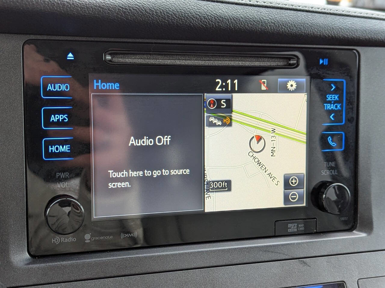 Used 2017 Toyota Sienna XLE w/ XLE Navigation Package image 20