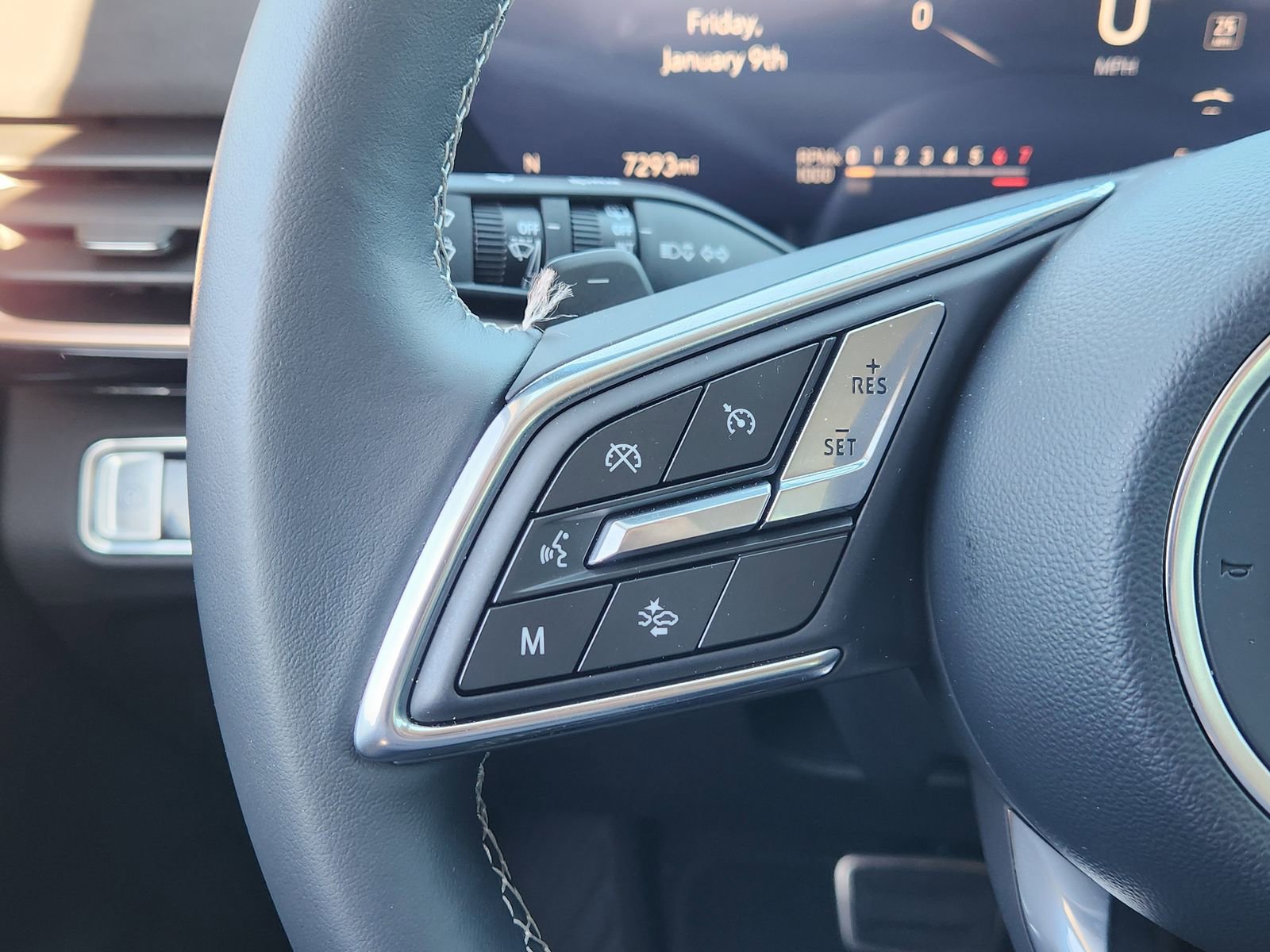 New 2025 Buick Envision Sport Touring image 32