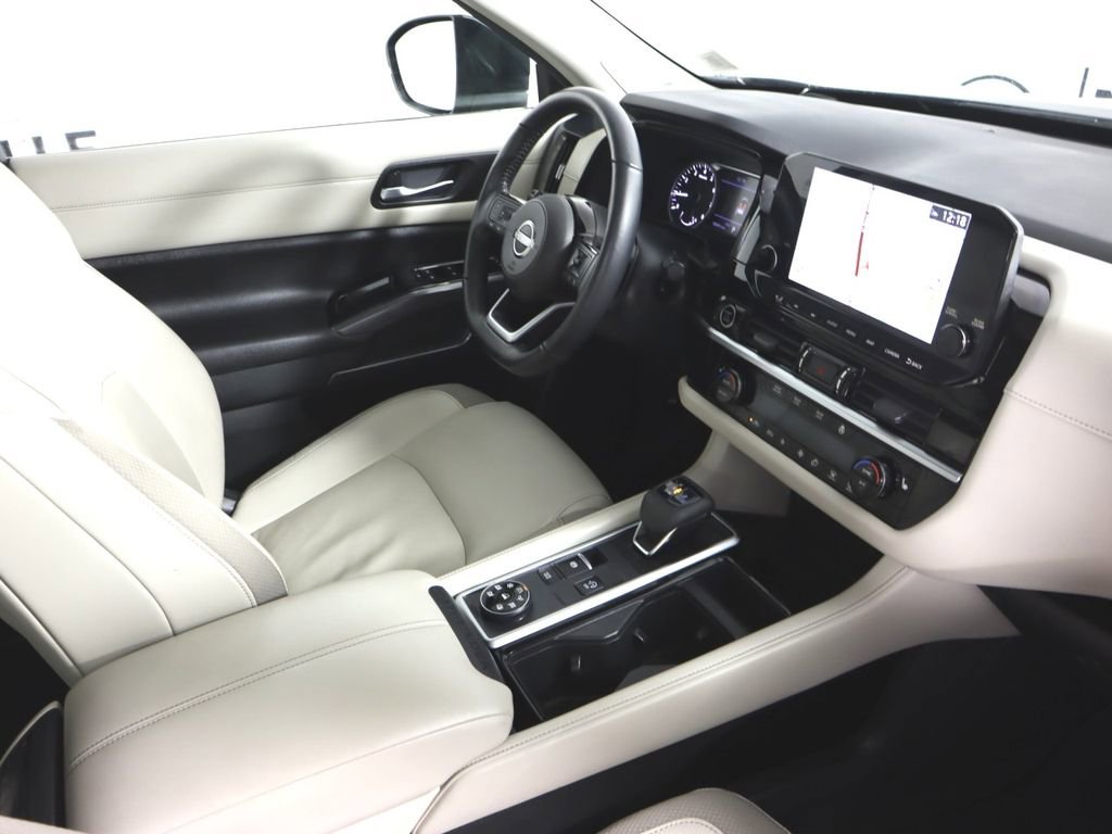 Certified 2022 Nissan Pathfinder SL w/ SL Premium Package image 29