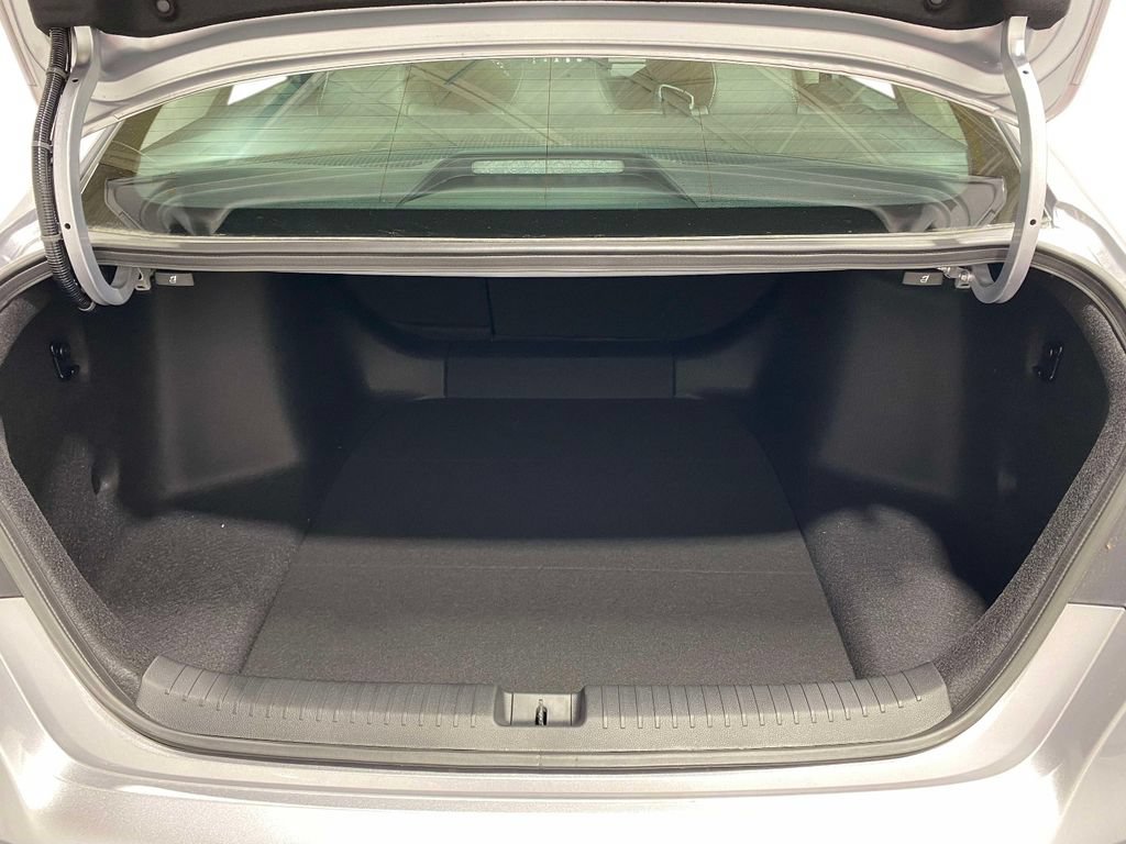 New 2026 Honda Accord EX-L image 9
