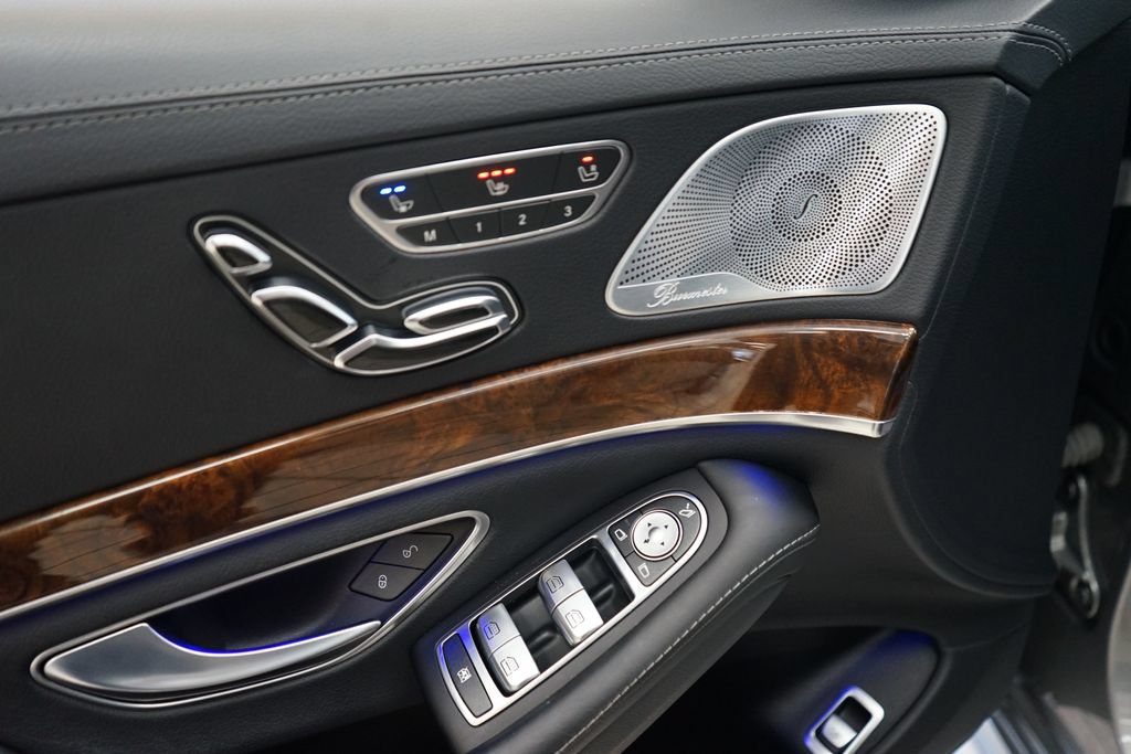 Used 2015 Mercedes-Benz S 550 4MATIC Sedan image 24