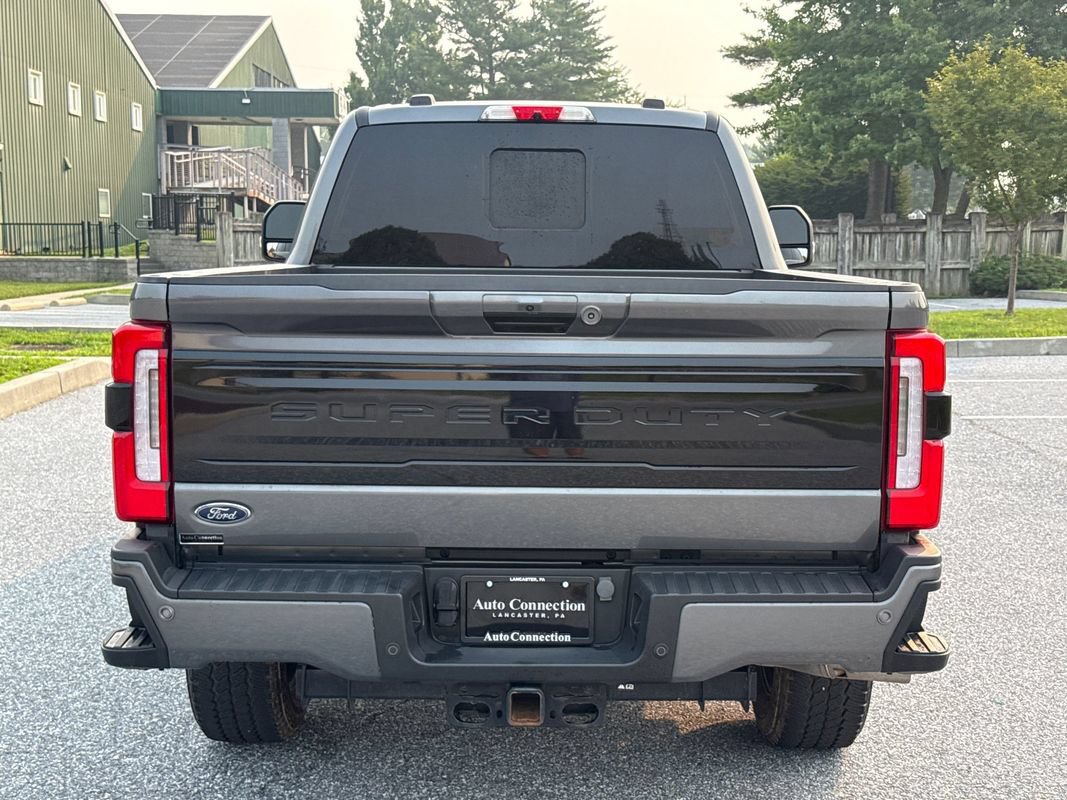 Used 2023 Ford F250 Platinum AWD/4WD image 7