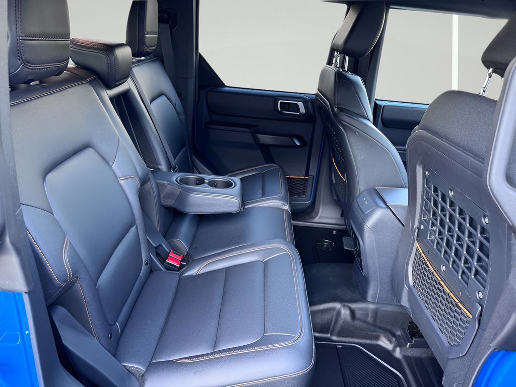 Used 2024 Ford Bronco Badlands image 31