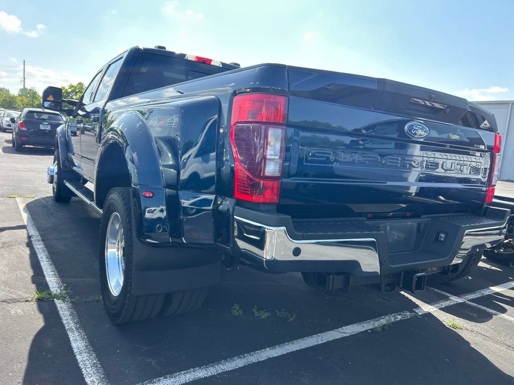 Used 2021 Ford F450 Lariat w/ Lariat Ultimate Package AWD/4WD image 3