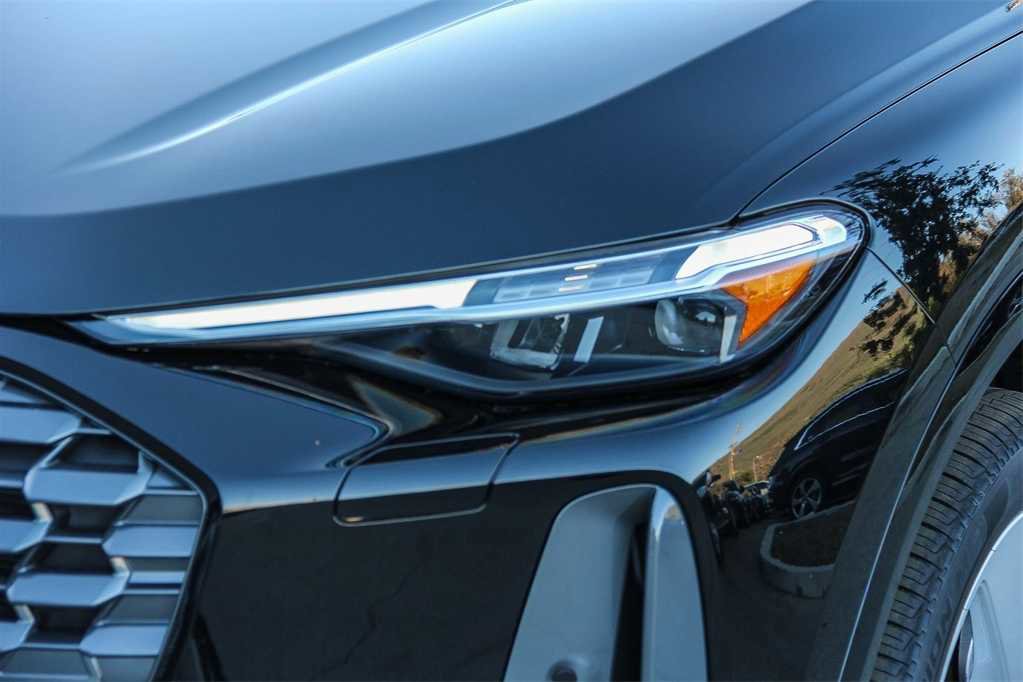 New 2025 Audi Q5 Premium Plus image 7