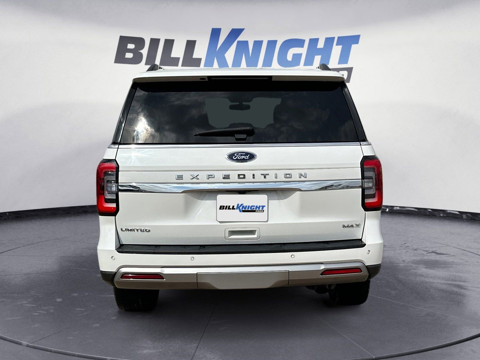 Used 2022 Ford Expedition Max Limited image 4