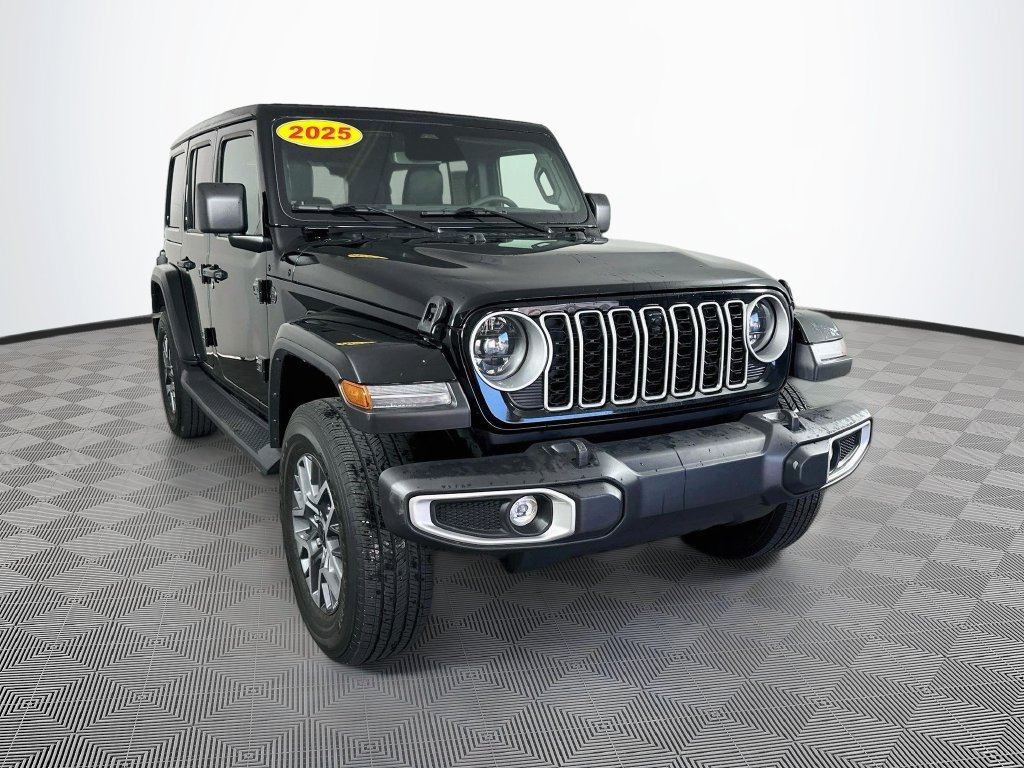 Certified 2025 Jeep Wrangler Unlimited Sahara AWD/4WD image 2