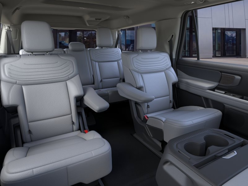 New 2025 Ford Expedition Max Platinum w/ Platinum Ultimate Package AWD/4WD image 13