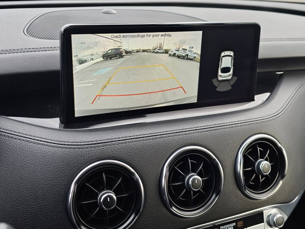 Used 2022 Kia Stinger GT-Line image 34