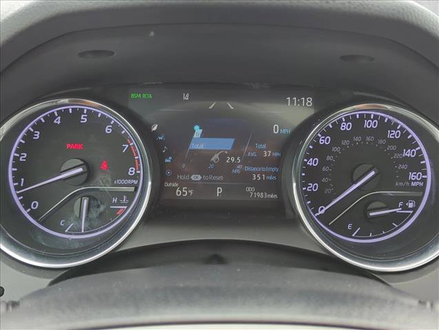 Used 2019 Toyota Camry XLE FWD image 11