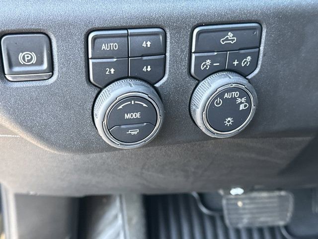 Used 2026 Chevrolet Silverado 1500 LT w/ All Star Edition Plus AWD/4WD image 16