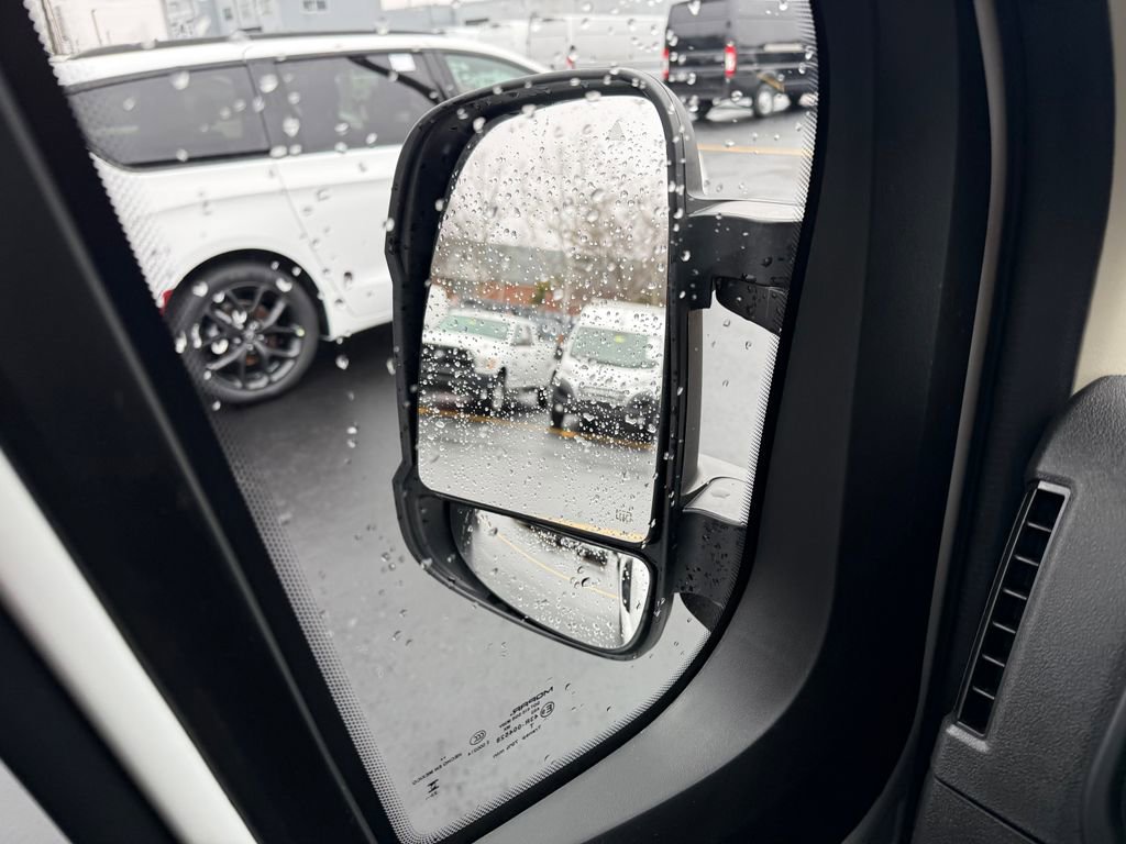 Used 2024 RAM ProMaster 2500 w/ Safety Group image 38