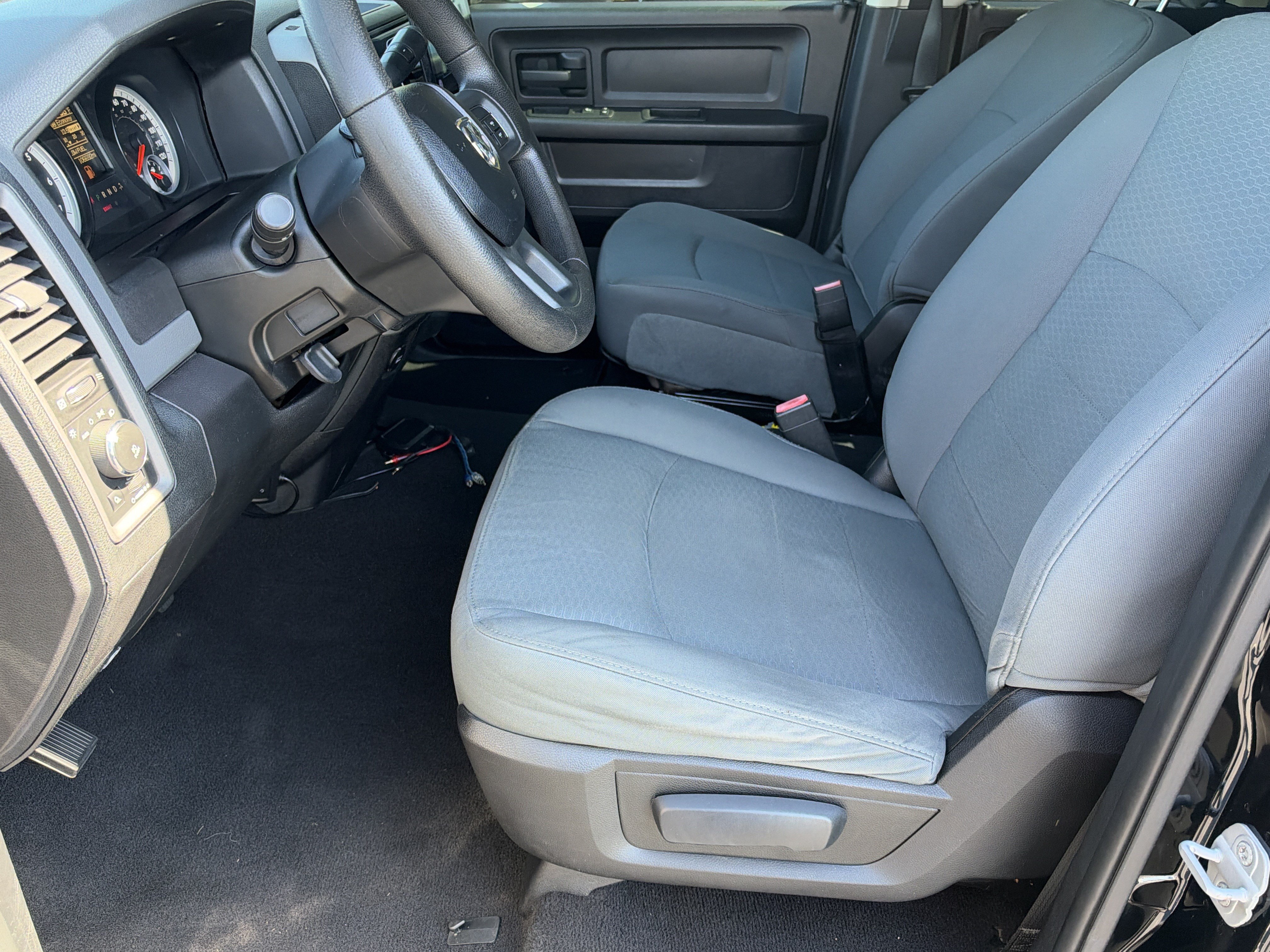 Used 2014 RAM 1500 Express w/ Black Ram 1500 Express Group AWD/4WD image 11