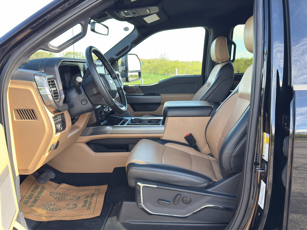 Used 2023 Ford F250 Lariat w/ Tremor Off-Road Package AWD/4WD image 15