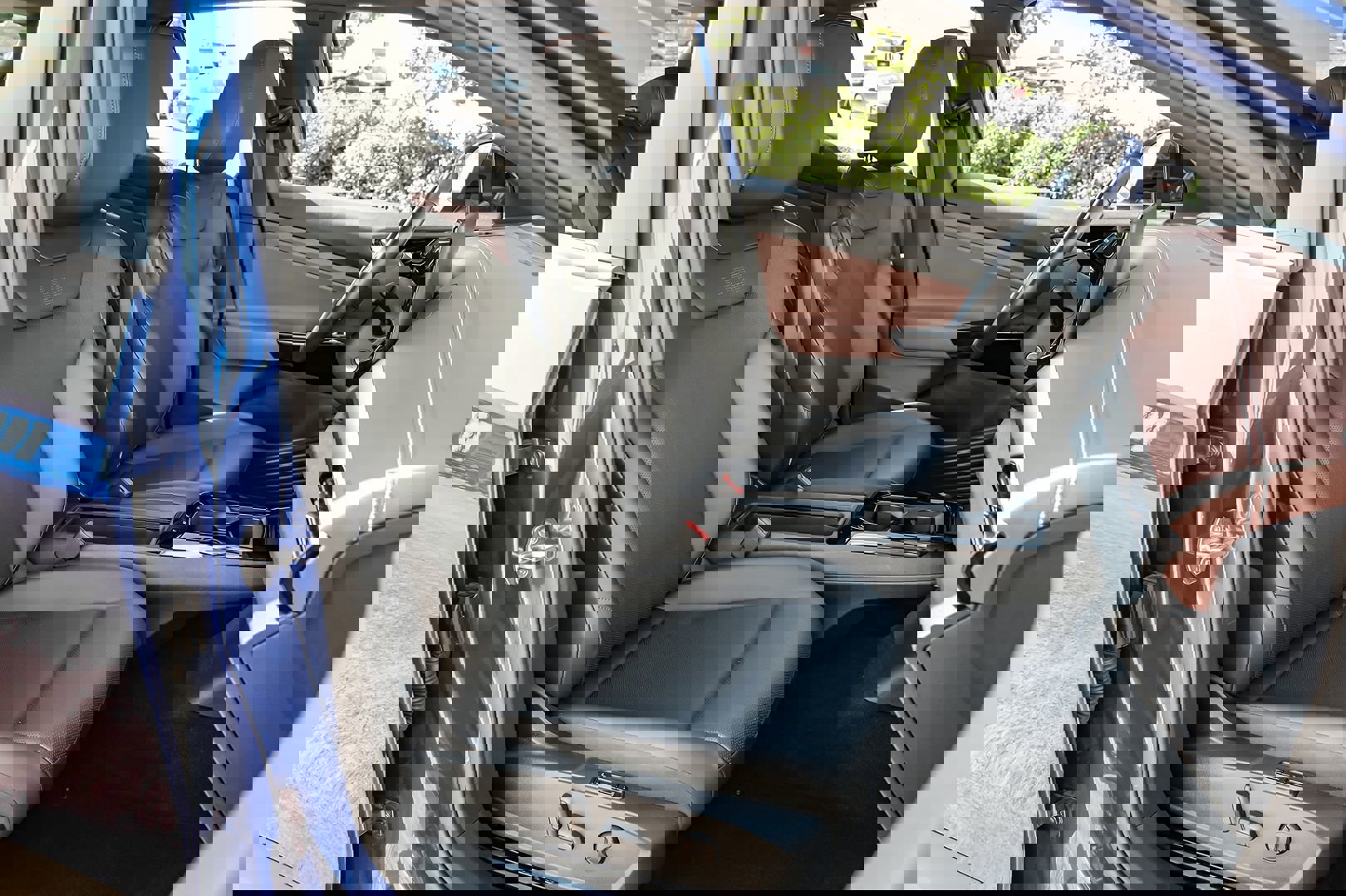 Used 2021 Volkswagen ID.4 Pro S image 36