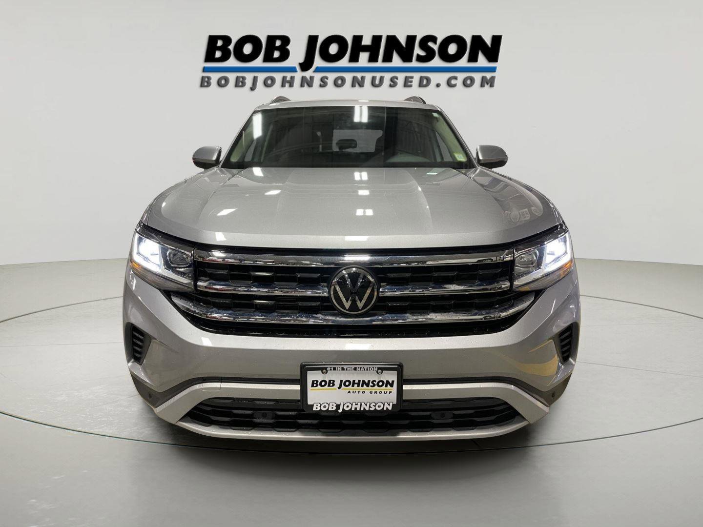 Used 2023 Volkswagen Atlas SE image 2