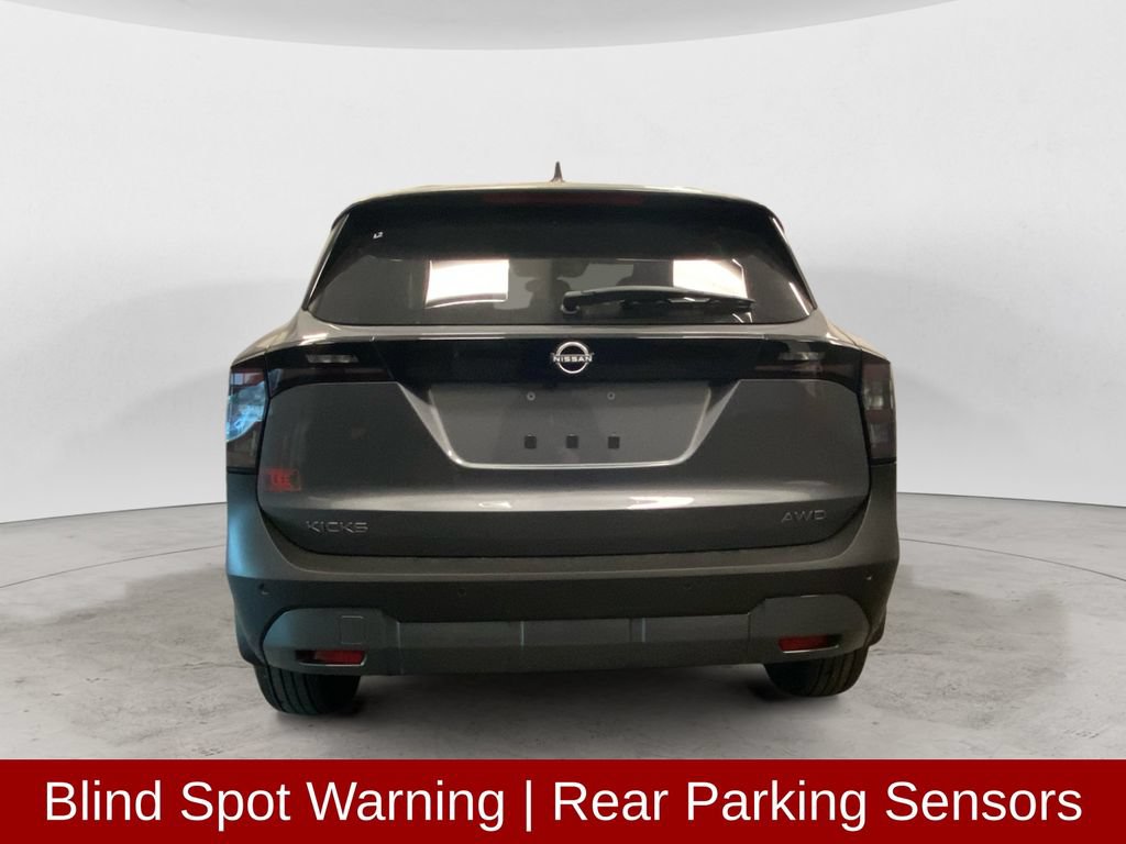 Used 2025 Nissan Kicks SV AWD/4WD image 5