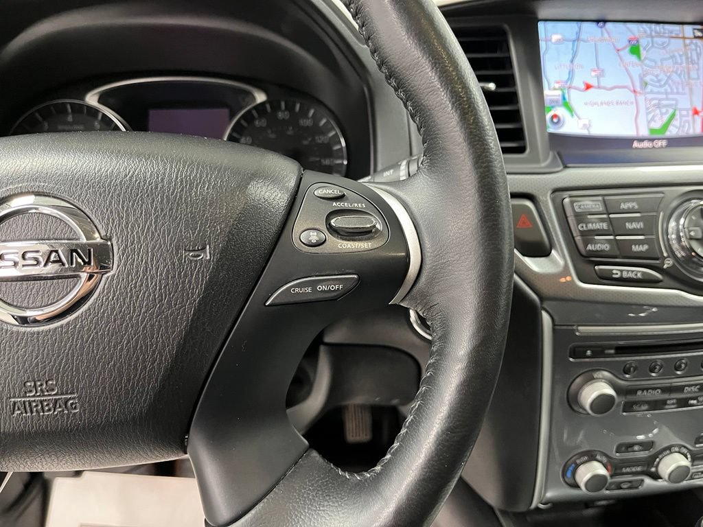 Used 2019 Nissan Pathfinder SL AWD/4WD image 30