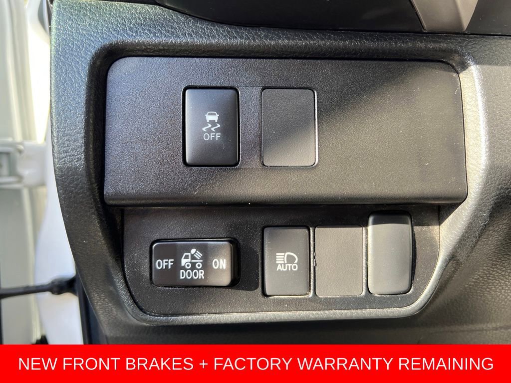 Used 2022 Toyota Tacoma SR5 image 32