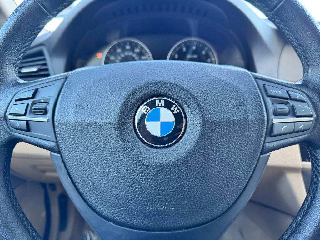 Used 2011 BMW 535i Sedan image 23