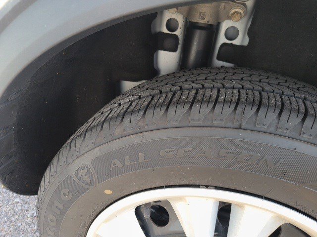 Used 2022 Ford Escape S image 9