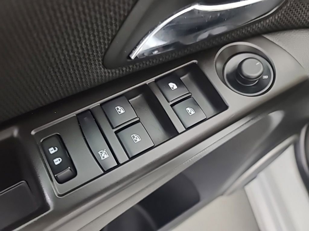 Used 2015 Chevrolet Cruze LT w/ Sun And Sound Package FWD image 22