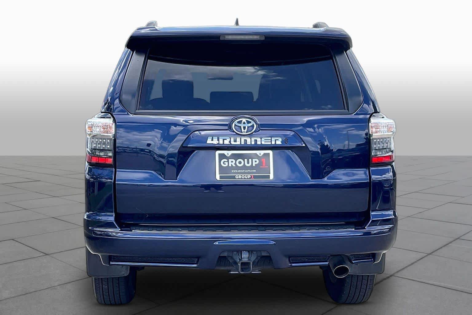 Used 2024 Toyota 4Runner TRD Sport AWD/4WD image 5