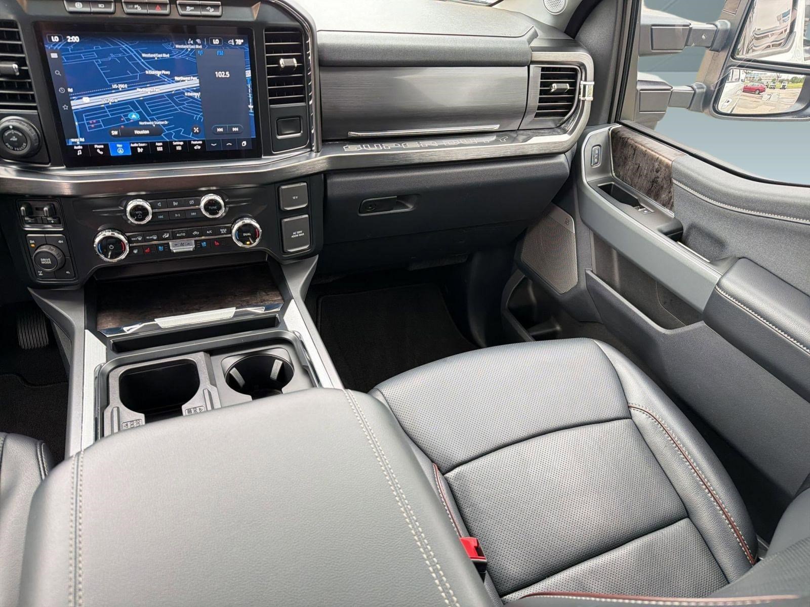 Used 2024 Ford F250 Lariat w/ Lariat Ultimate Package AWD/4WD image 27