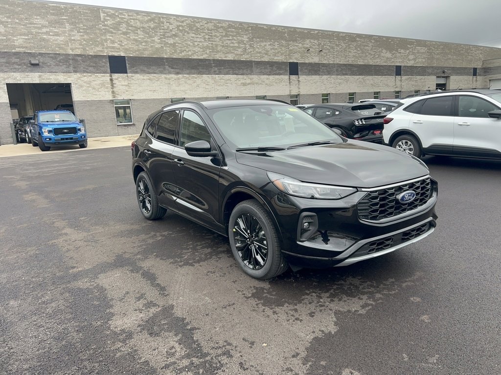 New 2026 Ford Escape ST-Line Elite image 3