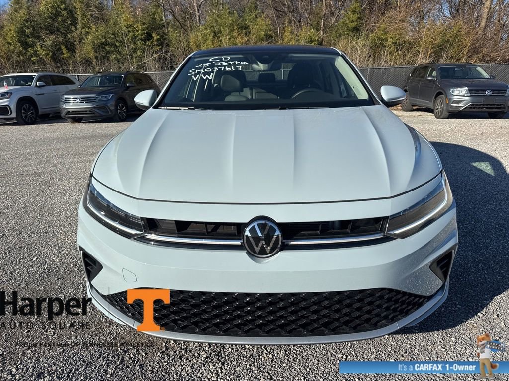Used 2025 Volkswagen Jetta SEL image 8