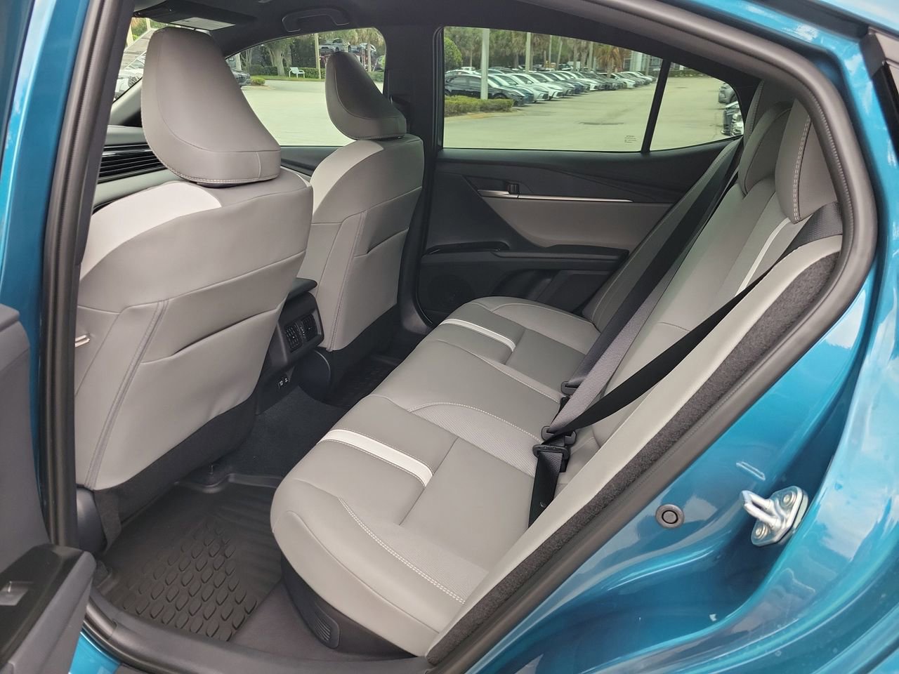 New 2026 Toyota Camry SE FWD image 11