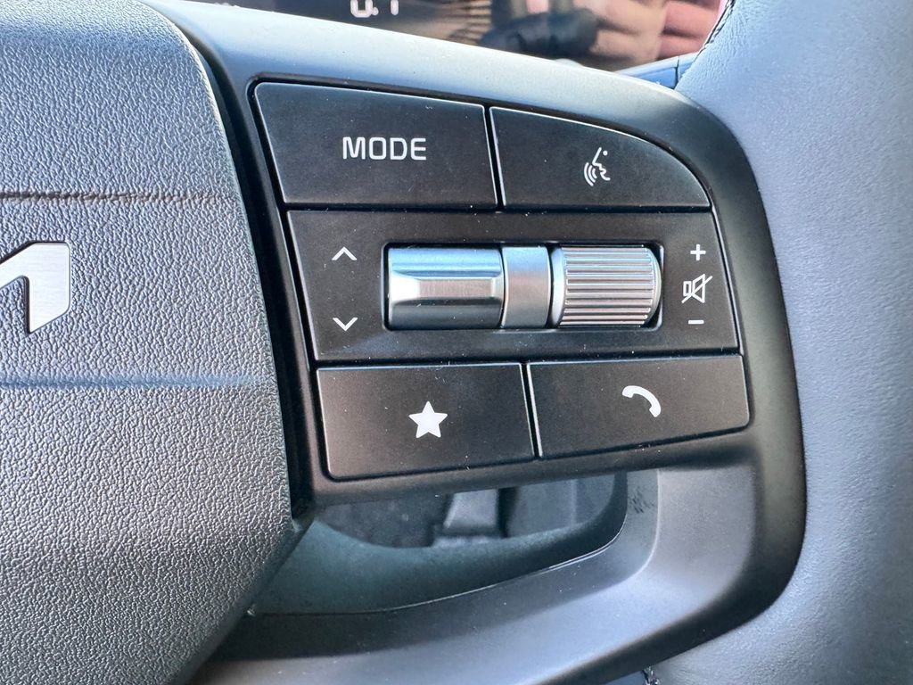 New 2026 Kia Sportage LX image 15