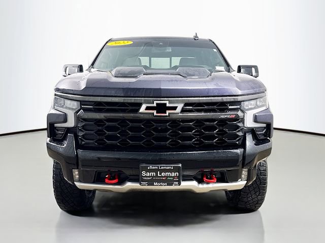 Used 2022 Chevrolet Silverado 1500 ZR2 image 2