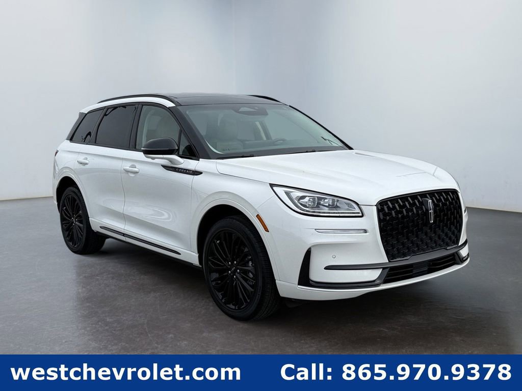 Used 2023 Lincoln Corsair Reserve w/ Equipment Group 201A image 1