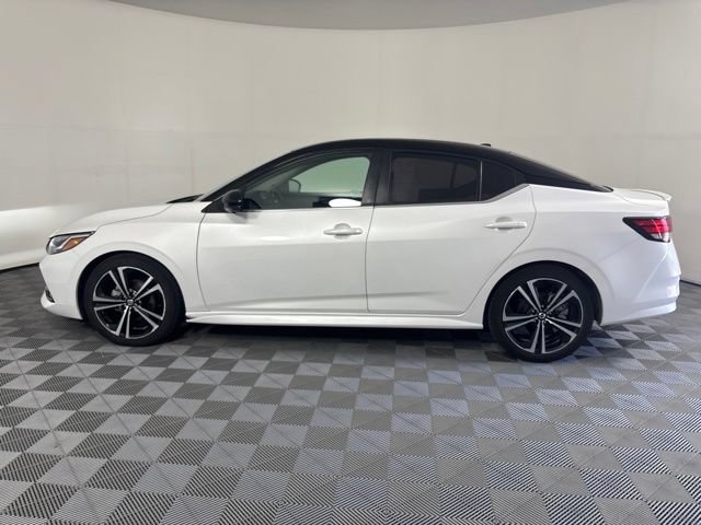 Used 2022 Nissan Sentra SR w/ SR Premium Package FWD image 41
