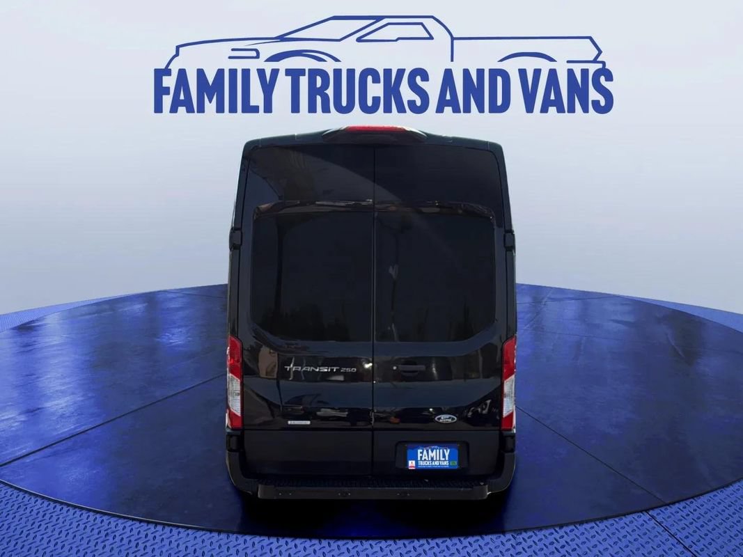 Used 2023 Ford Transit 250 148 High Roof Extended w/ Load Area Protection Package RWD image 4