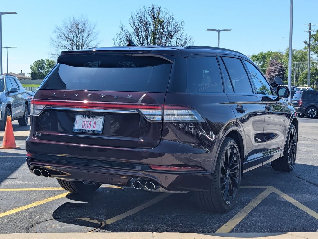 Used 2024 Lincoln Aviator Black Label w/ Jet Package AWD/4WD image 3