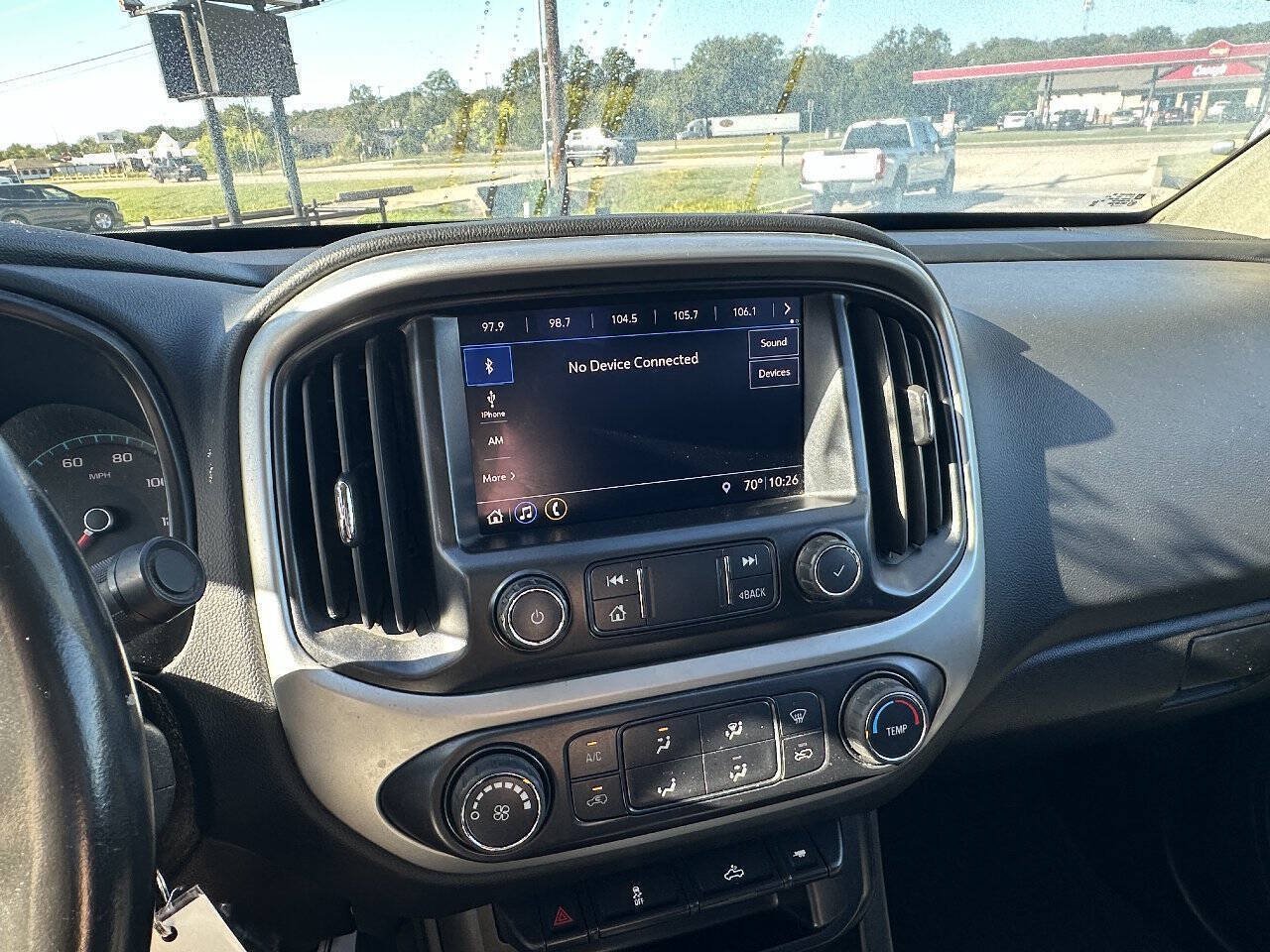 Used 2020 Chevrolet Colorado LT RWD image 11