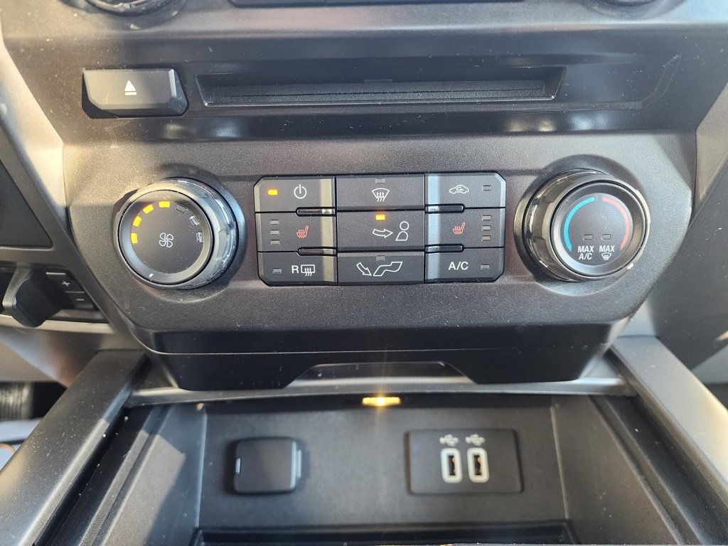 Used 2016 Ford F150 XLT w/ Equipment Group 302A Luxury image 42