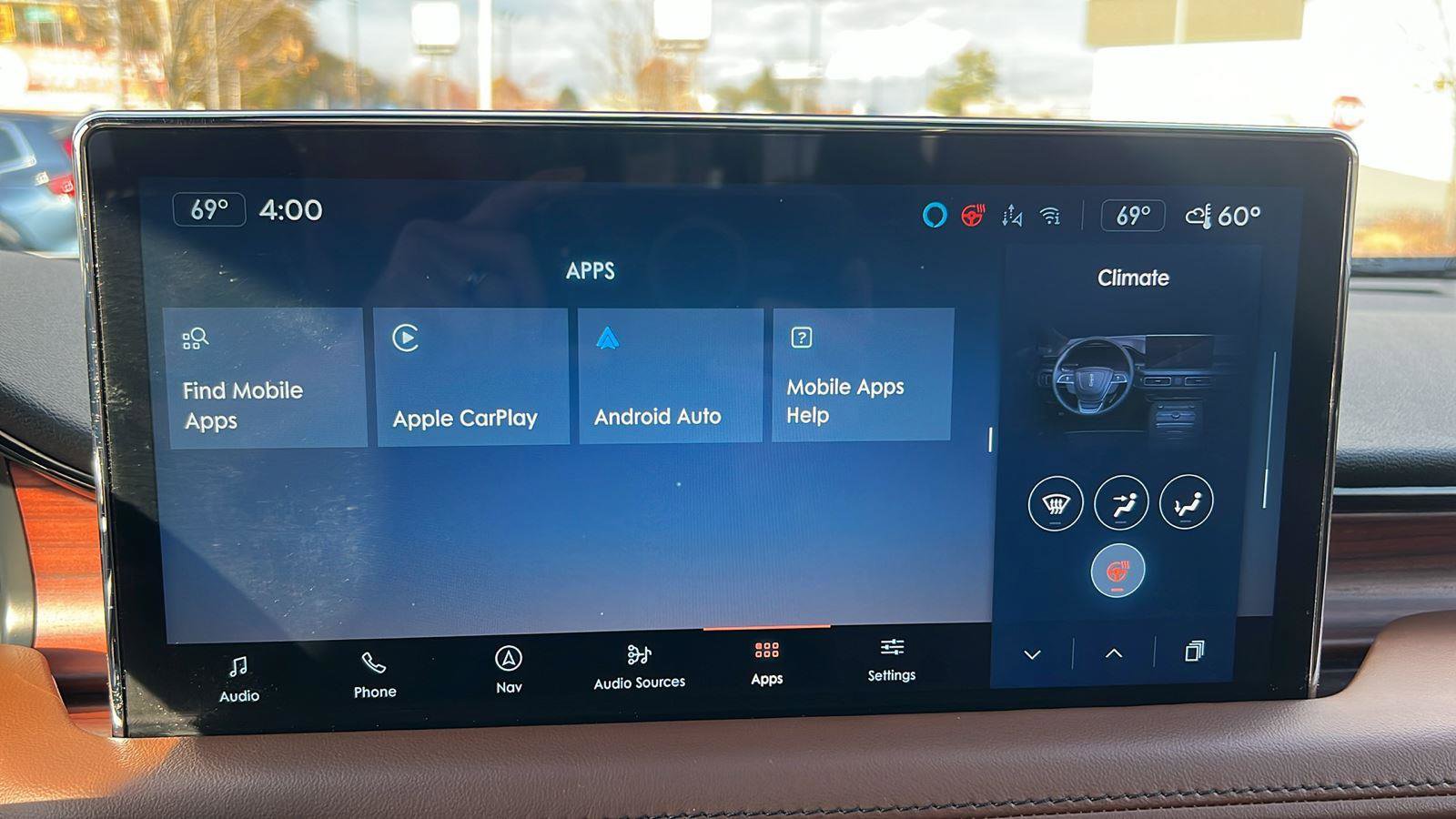 Used 2023 Lincoln Nautilus Reserve w/ Equipment Group 201A image 31