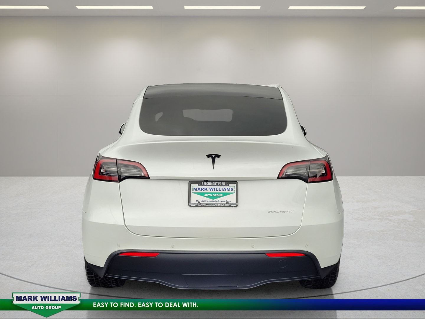 Used 2022 Tesla Model Y Long Range AWD/4WD image 5
