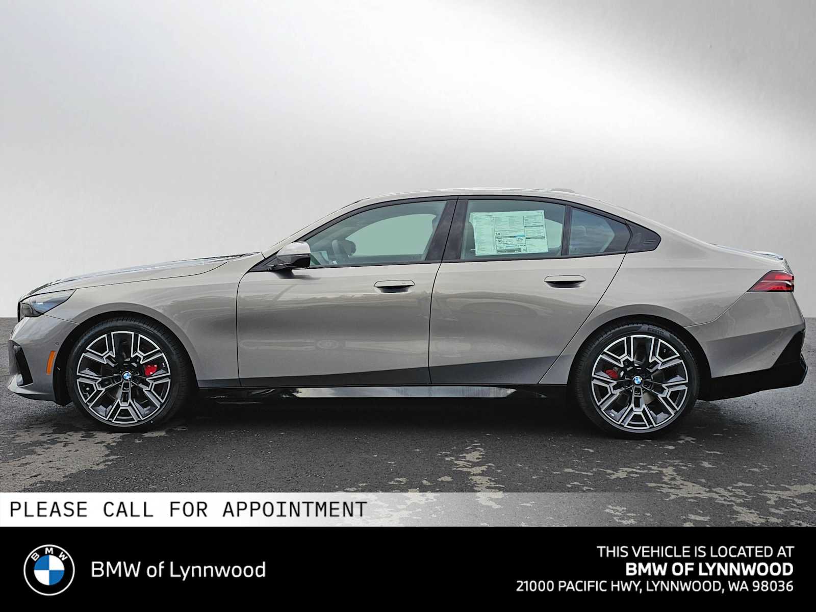 New 2026 BMW i5 eDrive40 w/ M Sport Package AWD/4WD image 6