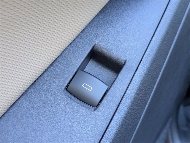 New 2026 Chevrolet Equinox ACTIV w/ Safety and Technology Package image 27