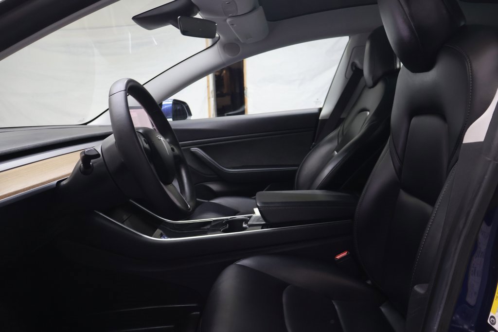 Used 2019 Tesla Model 3 Long Range image 16