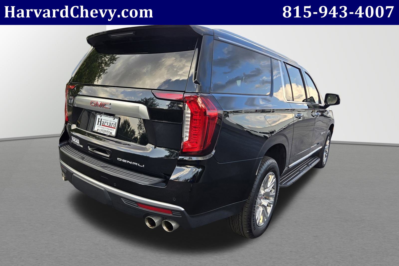 Used 2024 GMC Yukon XL Denali w/ Max Trailering Package image 4