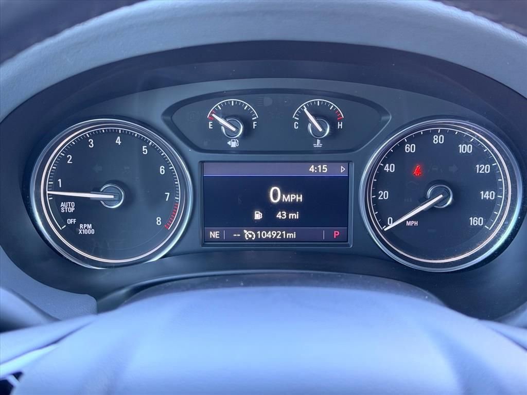 Used 2023 Buick Enclave Essence image 22