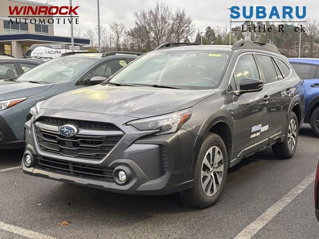 Used 2025 Subaru Outback Premium image 1