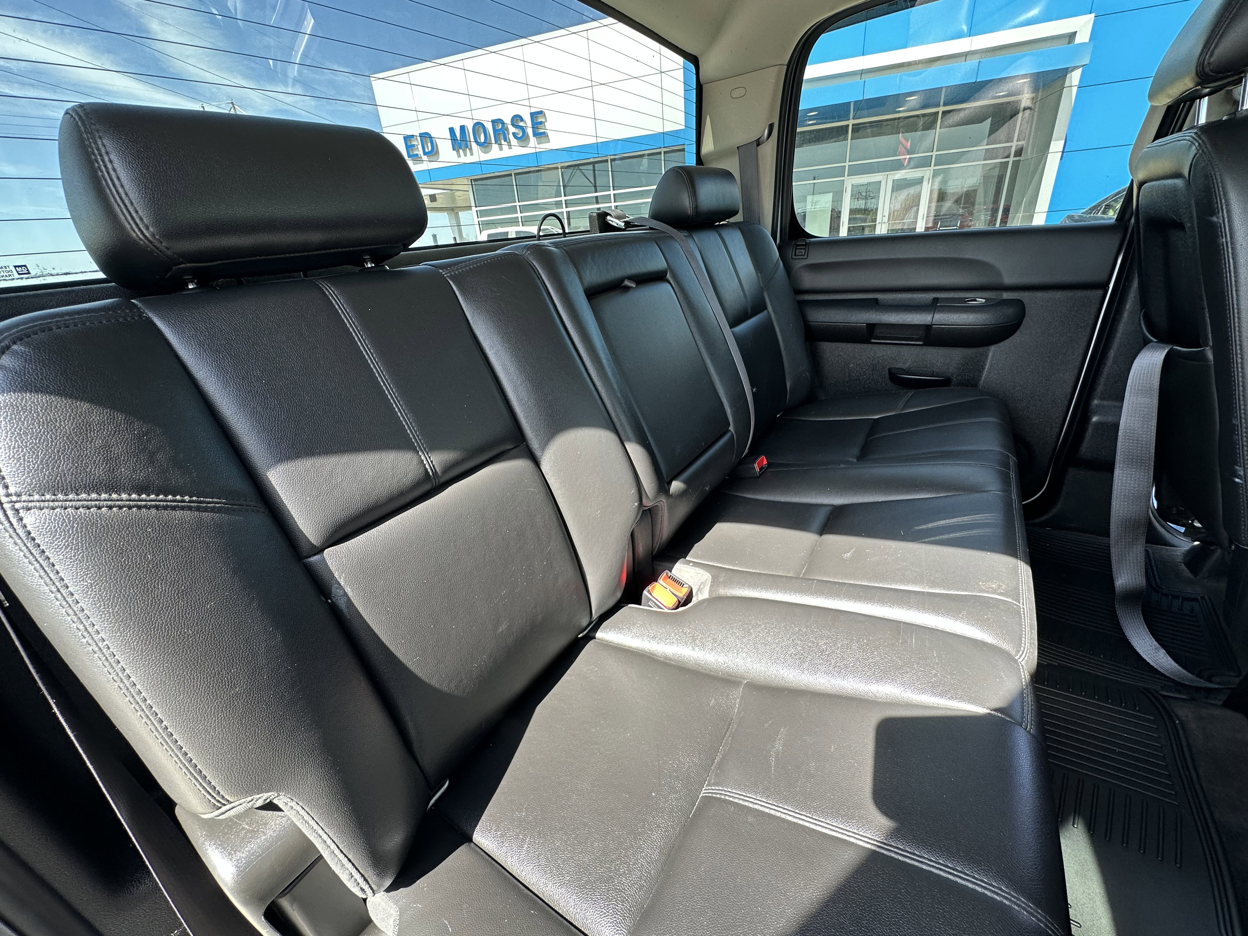 Used 2014 Chevrolet Silverado 2500 LT w/ Custom Sport Truck Package AWD/4WD image 22