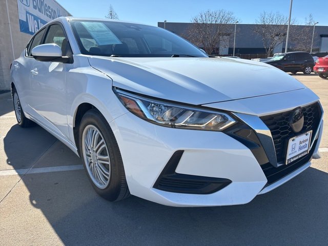 Used 2022 Nissan Sentra S image 2